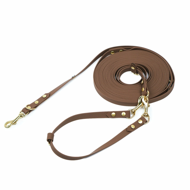 Długa brązowa linka treningowa dla psa z taśmy HEXA z rączką i jasnymi złotymi elementami